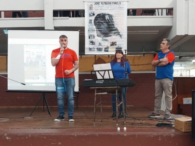 Homenajearon en el ex Nacional a estudiantes desaparecidos